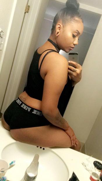 , 23  female escort, Inland Empire