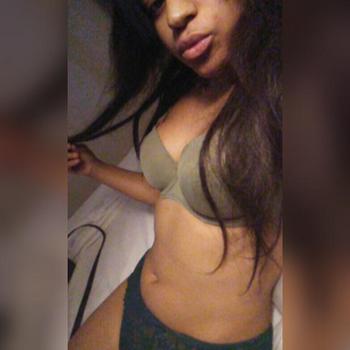 , 19  female escort, Inland Empire