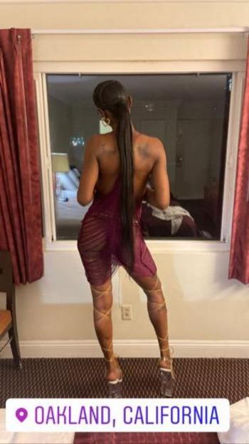 BRITTANY, 21  female escort, Inland Empire