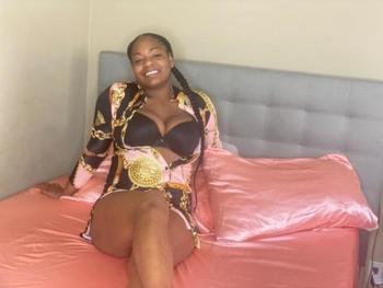 Harmoney, 32  female escort, Inland Empire