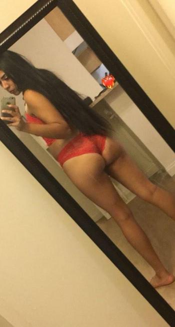 Queen Rizza, 22 Latino/Hispanic female escort, Inlandempire