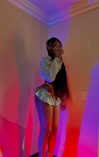 BabyYazz, 22 African American female escort, Inlandempire