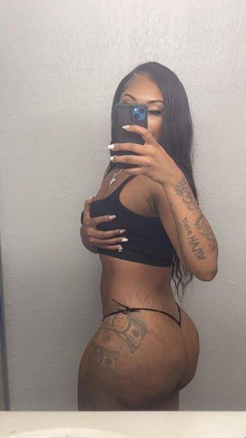 Chyna, 25  female escort, Inland Empire