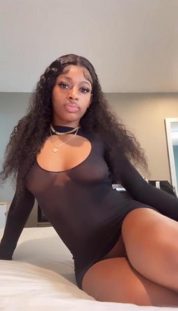 Jojo, 21  female escort, Inland Empire