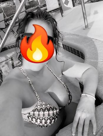 Brooke, 50  female escort, Inland Empire